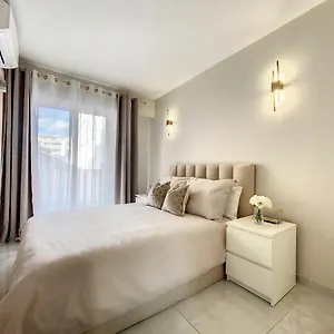 Superbe - Proche Du Centre , Cannes France